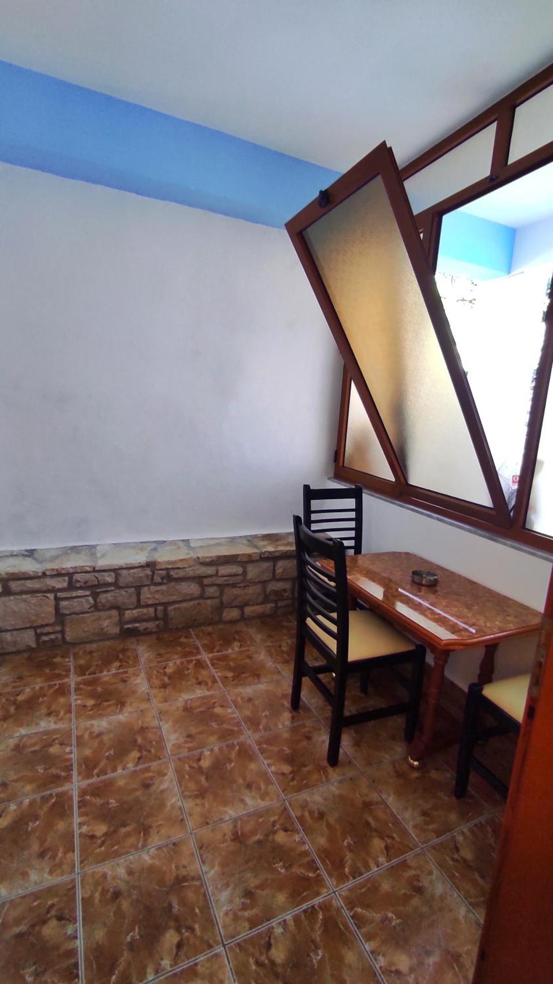 Q Bay Apartments Qeparo Rum bild